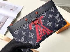 LV Discovery Pochette Monogram Upside Down Canvas