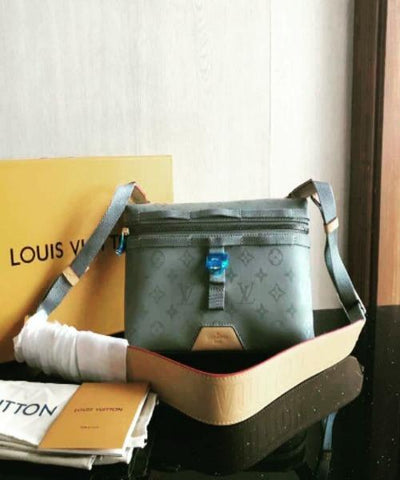 LV Messenger PM Monogram Titanium