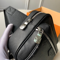 LV Outdoor Bumbag Monogram Eclipse